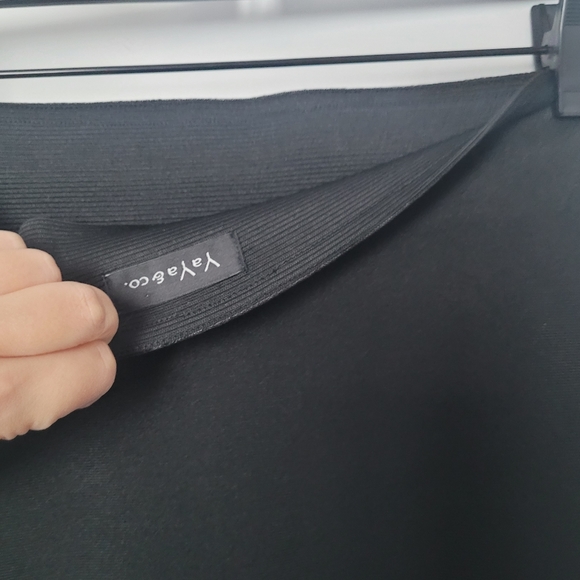 YaYa & co. High-Waisted Bodycon Bandage Black Pencil Skirt Size Medium - Picture 3 of 4